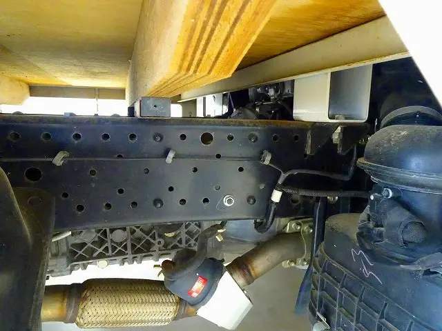 いすゞ エルフ TKG-NJR85A(2WD)の写真23