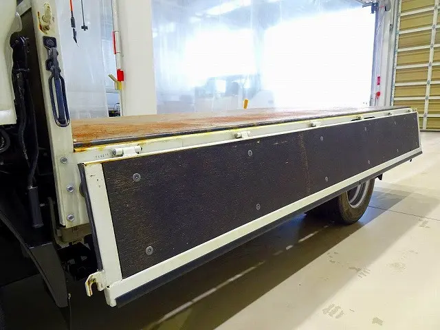 荷台内寸：312×161×38　三方開　床鉄板張り　アオリ三方上部プロテクター付|いすゞ エルフ TKG-NJR85A(2WD)の写真24