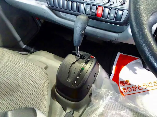 フロアAT 2ペダル|トヨタ ダイナ LDF-KDY281(4WD)の写真14