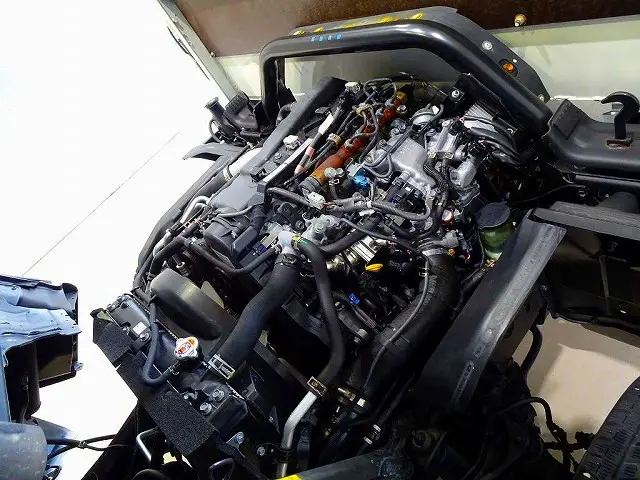 エンジンルーム|トヨタ ダイナ LDF-KDY281(4WD)の写真32