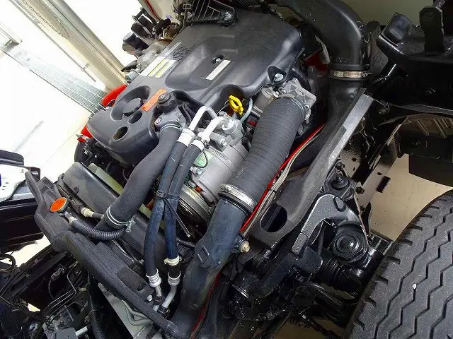 エンジンルーム|いすゞ エルフ TPG-NKS85AN(4WD)の写真37