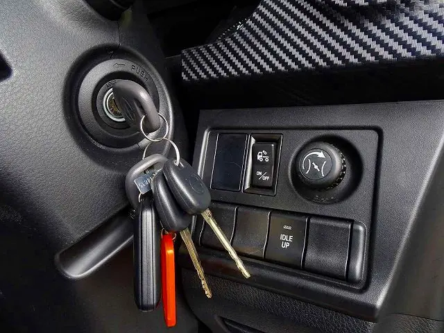 日野 プロフィア 2DG-FS1AGE(6x4)の写真23