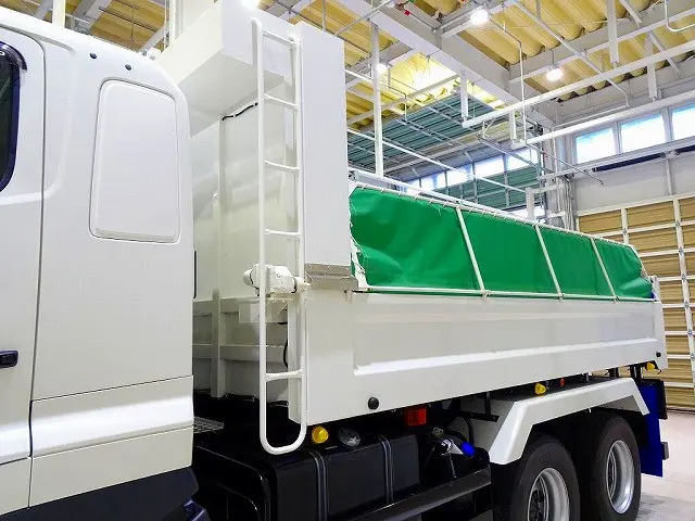 荷台内寸：510×220×51　新明和/DD10-761　床厚み9mm　自動シート付(65cm)　前立てプロテクター左右はしご/作業灯2個|日野 プロフィア 2DG-FS1AGE(6x4)の写真28