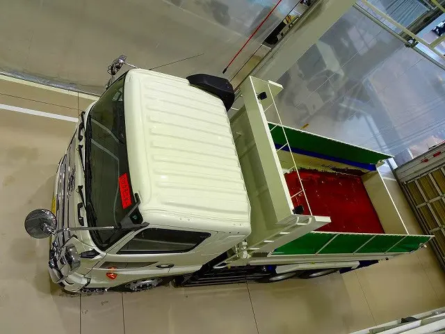 ☆ルームクリーニング&外装仕上げ済み☆|日野 プロフィア 2DG-FS1AGE(6x4)の写真38