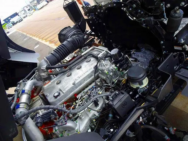 エンジンルーム|日野 プロフィア 2DG-FS1AGE(6x4)の写真41