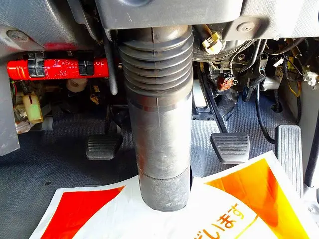 いすゞ エルフ TKG-NKR85AN(2WD)の写真13