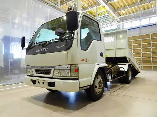 いすゞ エルフ KR-NKR81GN(2WD)の写真1