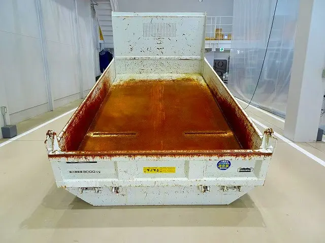 荷台内寸:330×180×35 花見台/33105 30004 ローダーダンプ 三方開 リアアオリ左右ピン差し加工|いすゞ エルフ KR-NKR81GN(2WD)の写真27