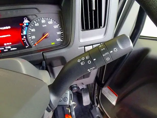 いすゞ フォワード 2RG-FRR90S3(2WD)の写真21