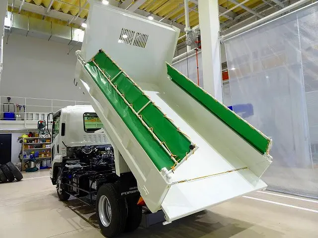 お問合せ管理No.B759　R6 フォワード 3.5t 標準ベッドレス Lゲートダンプ 190ps|いすゞ フォワード 2RG-FRR90S3(2WD)の写真28