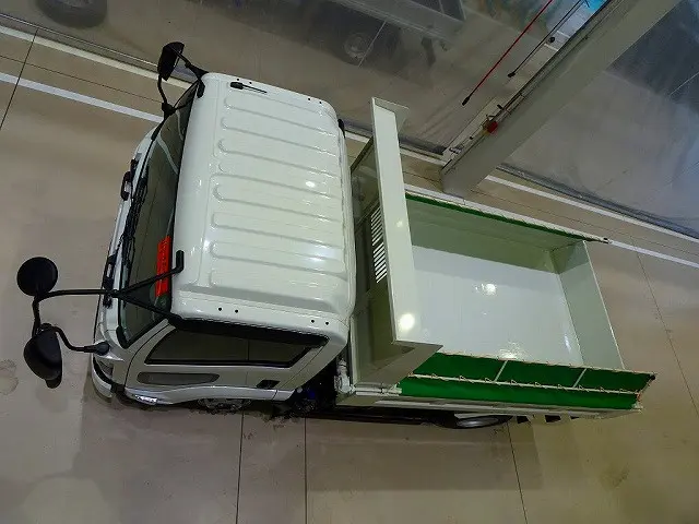 いすゞ フォワード 2RG-FRR90S3(2WD)の写真35