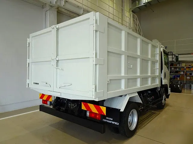 お問合せ管理No.B874 R6 フォワード 3.15t 標準ベッドレス 深ダンプ 210ps|いすゞ フォワード 2RG-FRR90S4(2WD)の写真3