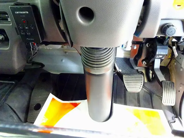 フロアAT 2ペダル|いすゞ フォワード 2RG-FRR90S4(2WD)の写真18