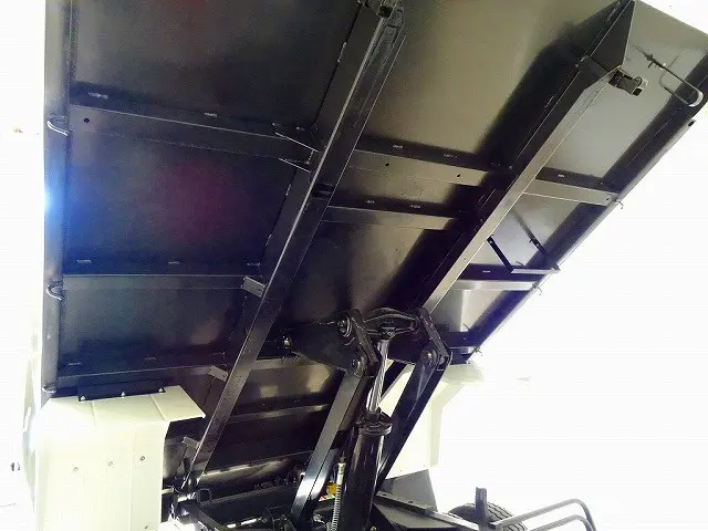 荷台内寸:340×204×130 新明和/DR4-0003SY 深ダンプ 土砂禁 リア観音扉 前立てプロテクター左はしご付|いすゞ フォワード 2RG-FRR90S4(2WD)の写真32