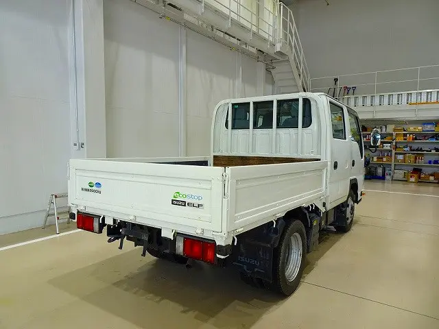 いすゞ エルフ TRG-NJS85A(4WD)の写真3