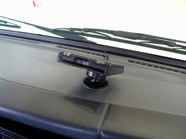 いすゞ エルフ TRG-NJS85A(4WD)の写真12