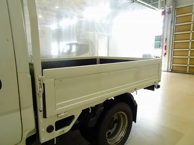 いすゞ エルフ TRG-NJS85A(4WD)の写真24