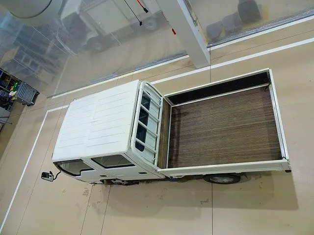 いすゞ エルフ TRG-NJS85A(4WD)の写真30