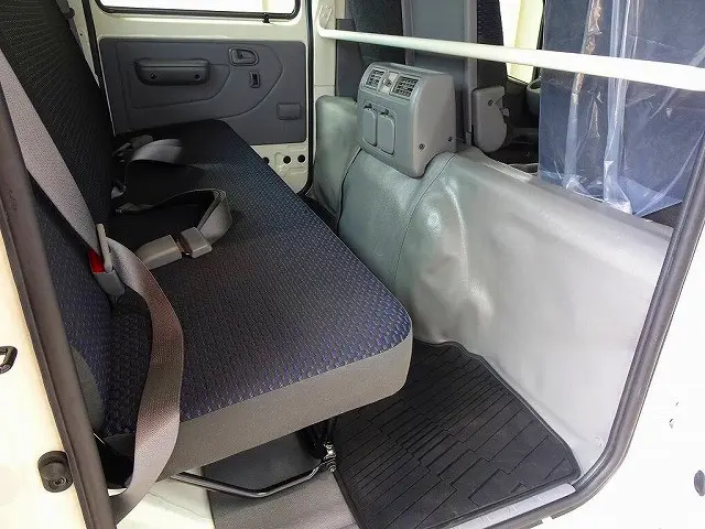 Wキャブ　7人乗り　PW(フロント/リア)　リアヒーター/クーラー付|日野 デュトロ 2KG-XZU722M(2WD)の写真23