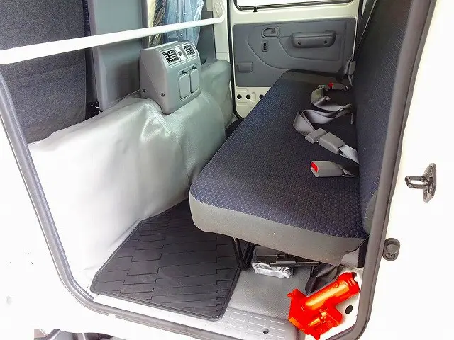 Wキャブ　7人乗り　PW(フロント/リア)　リアヒーター/クーラー付|日野 デュトロ 2KG-XZU722M(2WD)の写真25