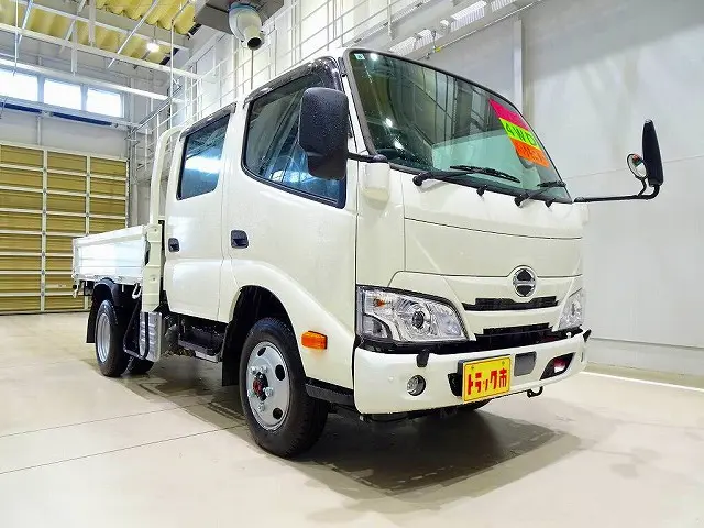 お問合せ管理No.C403 R6 デュトロ 2t 4WD(切替式) 高床 標準セミロング Wキャブ 未使用車|日野 デュトロ 2DG-XZU685M(4WD)の写真2