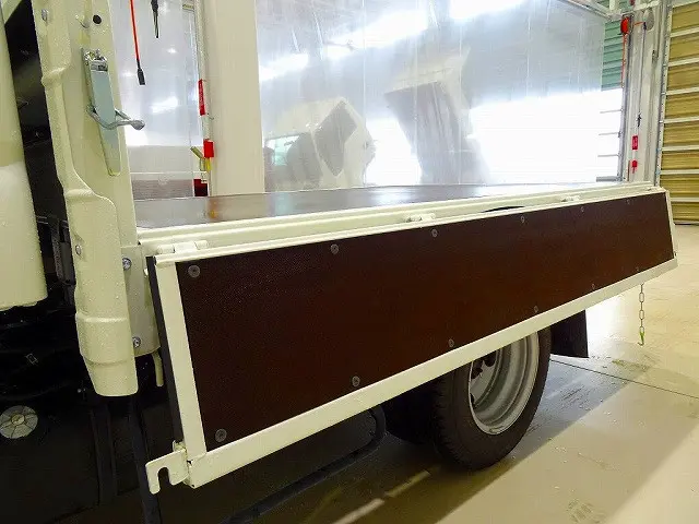 荷台内寸:257×178×38 三方開 リアアオリチェーン2個|日野 デュトロ 2DG-XZU685M(4WD)の写真31