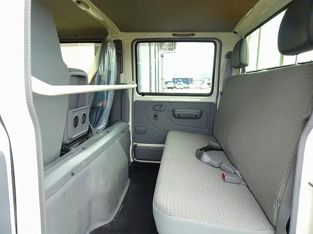 Wキャブ　6人乗り　PW(フロント/リア)|トヨタ ダイナ QDF-KDY231(2WD)の写真21