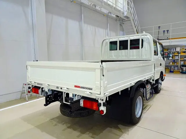お問合せ管理No.C419 R6 デュトロ 2t 4WD(切替式) 高床 標準セミロング Wキャブ 未使用車|日野 デュトロ 2DG-XZU685M(4WD)の写真3