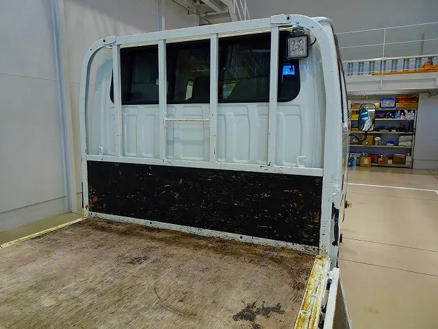 荷台内寸：209×162×38　三方開　鳥居作業灯1個　リアアオリチェーン2個|いすゞ エルフ TRG-NHS85A(4WD)の写真25