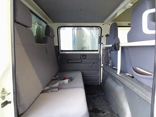 いすゞ エルフ TPG-NJR85A(2WD)の写真21