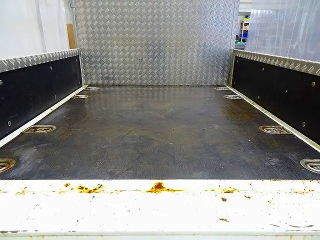 いすゞ エルフ TPG-NJR85A(2WD)の写真24