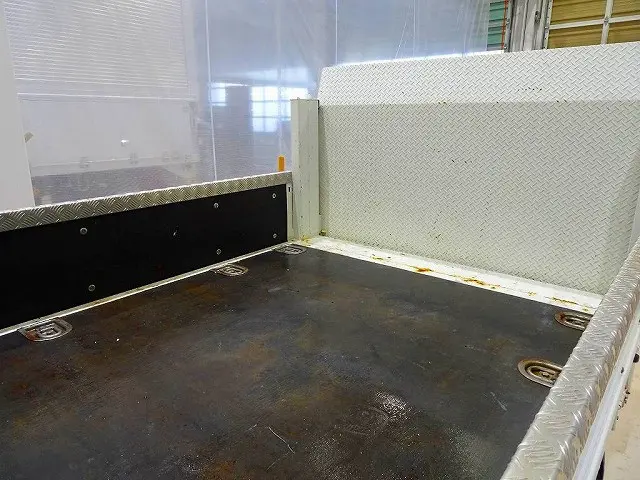 いすゞ エルフ TPG-NJR85A(2WD)の写真30