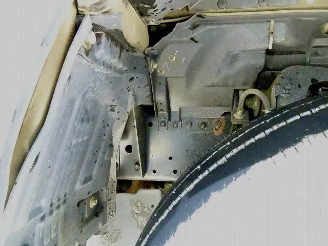 いすゞ エルフ TPG-NJR85A(2WD)の写真37