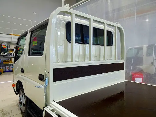 荷台内寸：257×178×38　三方開　リアアオリチェーン2個|日野 デュトロ 2DG-XZU685M(4WD)の写真27