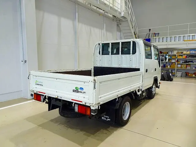 いすゞ エルフ TRG-NJR85A(2WD)の写真3