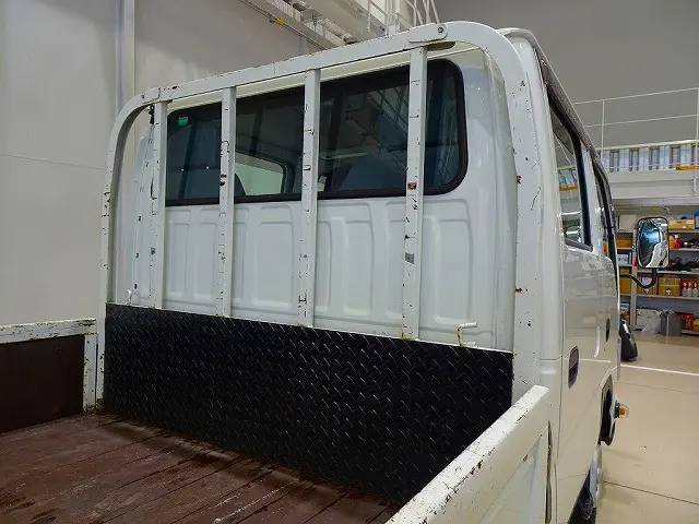 いすゞ エルフ TRG-NJR85A(2WD)の写真25