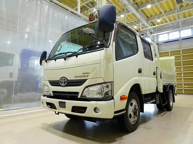 トヨタ トヨエース TKG-XZU685(4WD)の写真1