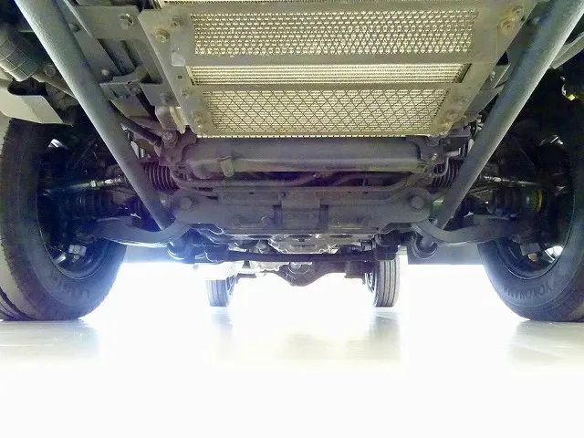 いすゞ エルフ TRG-NHS85A(4WD)の写真45