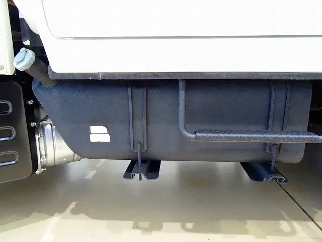 いすゞ エルフ TRG-NHS85A(4WD)の写真47