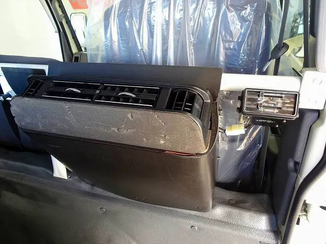 Wキャブ 6人乗り PW(フロントのみ) リアヒーター/クーラー付|いすゞ エルフ TRG-NHS85A(4WD)の写真26