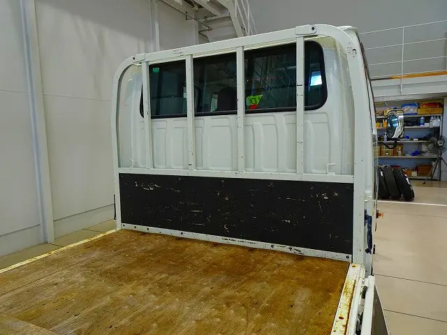 荷台内寸:210×161×38 三方開 リアアオリチェーン2個|いすゞ エルフ TRG-NHS85A(4WD)の写真31
