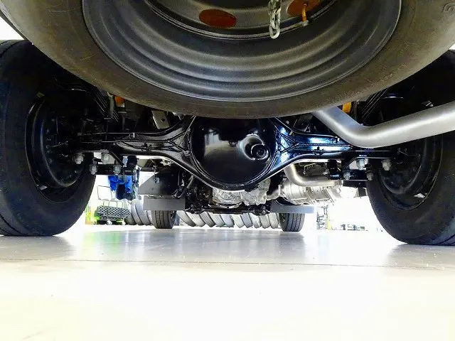 いすゞ エルフ TRG-NHS85A(4WD)の写真44