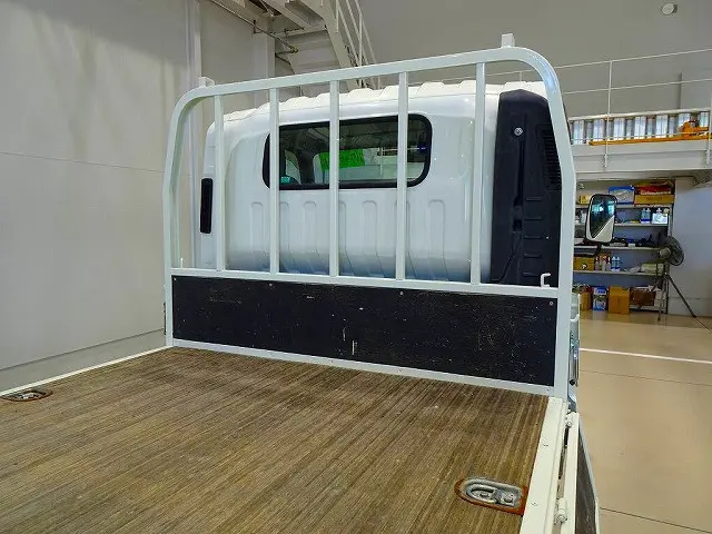 荷台内寸：443×208×38　三方開　左右セイコーラック　埋め込みフック3対　2段折れ式垂直パワーゲート 800kg付|いすゞ エルフ TRG-NPR85AR(2WD)の写真22