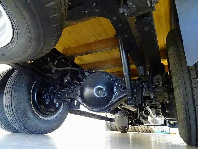 いすゞ エルフ TRG-NPR85AR(2WD)の写真41