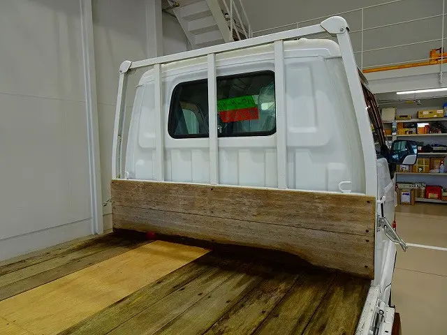 荷台内寸:270×157×34 三方開 荷台内板張り加工 2段折れ式垂直PG 300kg付|マツダ ボンゴトラック ABF-SKP2L(4WD)の写真19