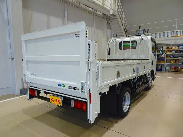 お問合せ管理No.D791　R3 エルフ 2t FFL 標準セミロング 垂直P/G付|いすゞ エルフ 2RG-NMR88R(2WD)の写真3