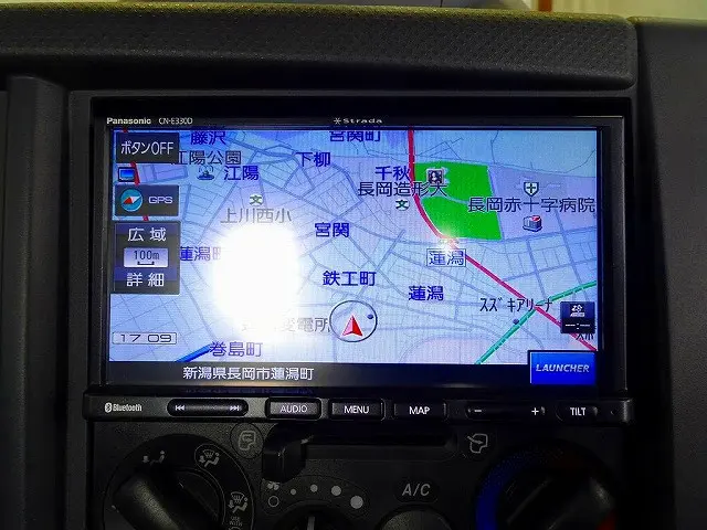 社外メモリーナビ/バックカメラ連動/ワンセグTV/CD(CN-E330D)|いすゞ エルフ 2RG-NMR88R(2WD)の写真13