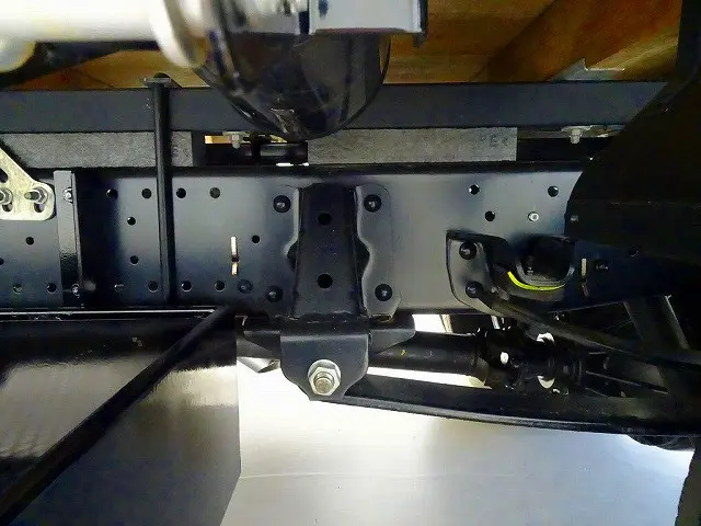 いすゞ エルフ 2RG-NMR88R(2WD)の写真45