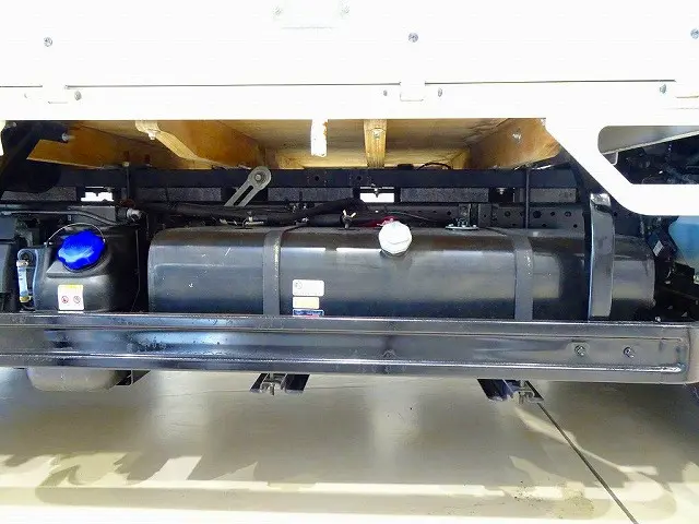 アドブルー|いすゞ エルフ 2RG-NMR88R(2WD)の写真48