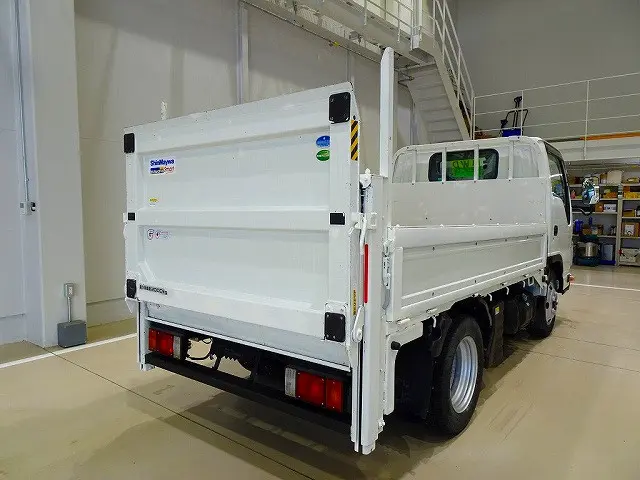 お問合せ管理No.D829 R1 エルフ 2t 4WD(切替式) FFL 標準 垂直P/G付|いすゞ エルフ TPG-NKS85A(4WD)の写真3